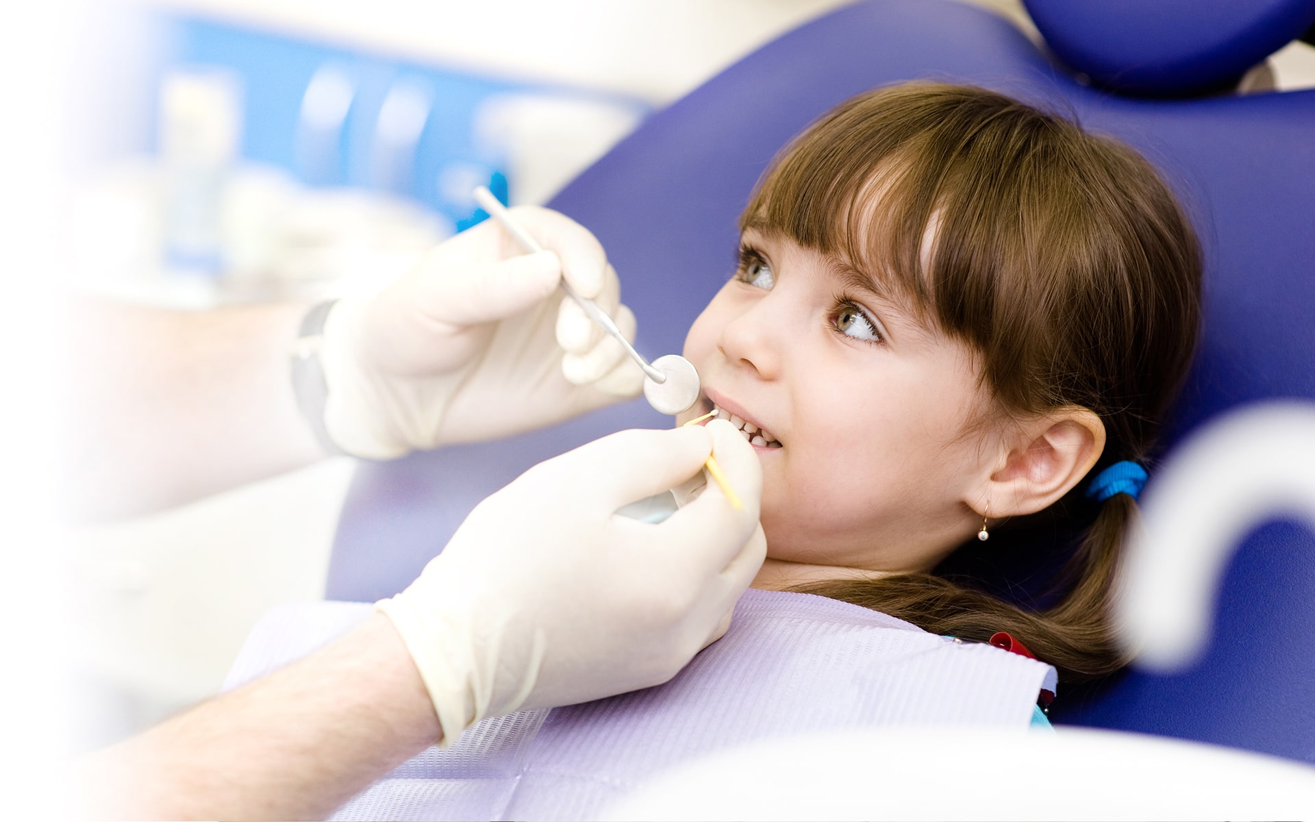 Child-friendly dental visit for a Central Erin Mills family at Eglinton Oak Dental Mississauga